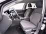 Volkswagen Golf 1.5 TSI Life Edition Sfeerverlichting - Camera - 17 Inch - Apple Carplay/Android Auto