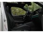 Volkswagen Tiguan 1.5 eHybrid R-Line Business | IQ | Pano | Trekhaak | 360° cam | Elek. klep