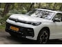 Volkswagen Tiguan 1.5 eHybrid R-Line Business | IQ | Pano | Trekhaak | 360° cam | Elek. klep