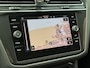 Volkswagen Tiguan 1.4 TSI eHybrid R-Line Business+ | Camera | Stoelverwarming | Dodehoeksensoren