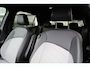Volkswagen ID.3 Pro 59 kWh 204PK / 150kW, Elektrisch verstelbare ErgoActive bestuurdersstoel met geheugen- en massagefunctie, achteruitrijcamera (Rear View), navigatie 19" 'Wellington' LMV, keyless entry, adaptieve cruise control (ACC) met Travel Assist, privacy glas, parkeerassistent (Park Assist), verwarmbare voorstoelen, verwarmbaar multifunctioneel lederen stuurwiel, draadloze telefoonlader, Android Auto & Apple Carplay etc.