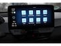 Volkswagen ID.3 Pro 59 kWh elektrisch verstelbare ErgoActive bestuurdersstoel met geheugen- en massagefunctie, achteruitrijcamera (Rear View), navigatie 19" 'Wellington' LMV, keyless entry, adaptieve cruise control (ACC) met Travel Assist, privacy glas, parkeerassistent (Park Assist), verwarmbare voorstoelen, verwarmbaar multifunctioneel lederen stuurwiel, draadloze telefoonlader, Android Auto & Apple Carplay etc.