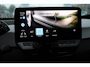 Volkswagen ID.3 Pro 59 kWh 204PK / 150kW, Elektrisch verstelbare ErgoActive bestuurdersstoel met geheugen- en massagefunctie, achteruitrijcamera (Rear View), navigatie 19" 'Wellington' LMV, keyless entry, adaptieve cruise control (ACC) met Travel Assist, privacy glas, parkeerassistent (Park Assist), verwarmbare voorstoelen, verwarmbaar multifunctioneel lederen stuurwiel, draadloze telefoonlader, Android Auto & Apple Carplay etc.