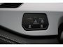 Volkswagen ID.3 Pro 59 kWh 204PK / 150kW, Elektrisch verstelbare ErgoActive bestuurdersstoel met geheugen- en massagefunctie, achteruitrijcamera (Rear View), navigatie 19" 'Wellington' LMV, keyless entry, adaptieve cruise control (ACC) met Travel Assist, privacy glas, parkeerassistent (Park Assist), verwarmbare voorstoelen, verwarmbaar multifunctioneel lederen stuurwiel, draadloze telefoonlader, Android Auto & Apple Carplay etc.