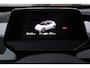 Volkswagen ID.3 Pro 59 kWh elektrisch verstelbare ErgoActive bestuurdersstoel met geheugen- en massagefunctie, achteruitrijcamera (Rear View), navigatie 19" 'Wellington' LMV, keyless entry, adaptieve cruise control (ACC) met Travel Assist, privacy glas, parkeerassistent (Park Assist), verwarmbare voorstoelen, verwarmbaar multifunctioneel lederen stuurwiel, draadloze telefoonlader, Android Auto & Apple Carplay etc.