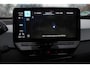 Volkswagen ID.3 Pro 59 kWh elektrisch verstelbare ErgoActive bestuurdersstoel met geheugen- en massagefunctie, achteruitrijcamera (Rear View), navigatie 19" 'Wellington' LMV, keyless entry, adaptieve cruise control (ACC) met Travel Assist, privacy glas, parkeerassistent (Park Assist), verwarmbare voorstoelen, verwarmbaar multifunctioneel lederen stuurwiel, draadloze telefoonlader, Android Auto & Apple Carplay etc.