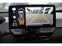 Volkswagen ID.3 Pro 59 kWh elektrisch verstelbare ErgoActive bestuurdersstoel met geheugen- en massagefunctie, achteruitrijcamera (Rear View), navigatie 19" 'Wellington' LMV, keyless entry, adaptieve cruise control (ACC) met Travel Assist, privacy glas, parkeerassistent (Park Assist), verwarmbare voorstoelen, verwarmbaar multifunctioneel lederen stuurwiel, draadloze telefoonlader, Android Auto & Apple Carplay etc.