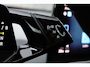 Volkswagen ID.3 Pro 59 kWh 204PK / 150kW, Elektrisch verstelbare ErgoActive bestuurdersstoel met geheugen- en massagefunctie, achteruitrijcamera (Rear View), navigatie 19" 'Wellington' LMV, keyless entry, adaptieve cruise control (ACC) met Travel Assist, privacy glas, parkeerassistent (Park Assist), verwarmbare voorstoelen, verwarmbaar multifunctioneel lederen stuurwiel, draadloze telefoonlader, Android Auto & Apple Carplay etc.