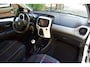 Peugeot 108 1.2 VTi Allure Two Tone | Kleurenscherm