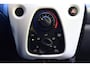 Peugeot 108 1.2 VTi Allure Two Tone | Kleurenscherm