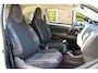 Peugeot 108 1.2 VTi Allure Two Tone | Kleurenscherm