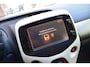 Peugeot 108 1.2 VTi Allure Two Tone | Kleurenscherm
