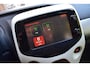 Peugeot 108 1.2 VTi Allure Two Tone | Kleurenscherm