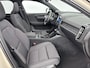 Volvo EX40 Single Motor Extended Range 82kWh Plus | 19" | Panoramadak| Harman Kardon | 360 Camera | Getint Glas | Adaptieve Cruise | BLIS | Keyless | Stoel/Stuurverwarming | Warmtepomp