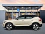 Volvo EX40 Single Motor Extended Range 82kWh Plus | 19" | Panoramadak| Harman Kardon | 360 Camera | Getint Glas | Adaptieve Cruise | BLIS | Keyless | Stoel/Stuurverwarming | Warmtepomp