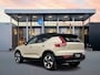 Volvo EX40 Single Motor Extended Range 82kWh Plus | 19" | Panoramadak| Harman Kardon | 360 Camera | Getint Glas | Adaptieve Cruise | BLIS | Keyless | Stoel/Stuurverwarming | Warmtepomp