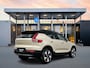 Volvo EX40 Single Motor Extended Range 82kWh Plus | 19" | Panoramadak| Harman Kardon | 360 Camera | Getint Glas | Adaptieve Cruise | BLIS | Keyless | Stoel/Stuurverwarming | Warmtepomp