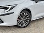Toyota Corolla Touring Sports Hybrid 200 GR Sport / Applecarpplay/AndroidAuto / Camera / Sportstoelen / Stoel en stuurverwarming /