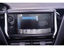 Peugeot 2008 1.2 VTi Allure Pack Premium Plus NAP 1e-eigen.navigatie panodak 16"-LMV PDC achter cruise-controle bleutooth private-glas stuurbediening en schakelflippers climate-controle trekhaak half lederen bekleding mistlampen voor