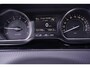 Peugeot 2008 1.2 VTi Allure Pack Premium Plus NAP 1e-eigen.navigatie panodak 16"-LMV PDC achter cruise-controle bleutooth private-glas stuurbediening en schakelflippers climate-controle trekhaak half lederen bekleding mistlampen voor