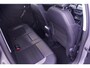Peugeot 2008 1.2 VTi Allure Pack Premium Plus NAP 1e-eigen.navigatie panodak 16"-LMV PDC achter cruise-controle bleutooth private-glas stuurbediening en schakelflippers climate-controle trekhaak half lederen bekleding mistlampen voor