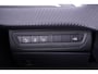 Peugeot 2008 1.2 VTi Allure Pack Premium Plus NAP 1e-eigen.navigatie panodak 16"-LMV PDC achter cruise-controle bleutooth private-glas stuurbediening en schakelflippers climate-controle trekhaak half lederen bekleding mistlampen voor