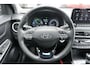 Hyundai Kona 1.6 GDI HEV Premium * DEALDER ONDERHOUDEN * + KEYLESS / LEDER / STOELVENTILATIE / CAMERA / HUD