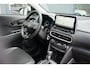 Hyundai Kona 1.6 GDI HEV Premium * DEALDER ONDERHOUDEN * + KEYLESS / LEDER / STOELVENTILATIE / CAMERA / HUD