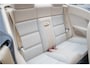 Volkswagen Eos 1.4 TSI Highline, Stoelverwarming, Bluetooth, PDC, Windscherm, Climate control, Cruise control.