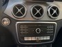 Mercedes-Benz GLA 180 Urban Sport - Navigatie I Airco I 1/2 Leder Sport interieur & Velgen I LED I Camera - PDC I