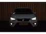 SEAT Arona 1.0 TSI Xcellence Business Intense 86dkm Carplay Trekhaak DSG Led Stoelverw. Clima All seasons + Nwe APK