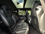 Land Rover Range Rover Sport 5.0 V8 Supercharged SVR, PANORAMADAK, MERIDIAN SOUND, CARBON, LEDER, ALCANTARA HEMEL, NAVIGATIE, LANE ASSIST, CRUISE CONTROL, CLIMATE CONTROL, BLIND SPOT, CAMERA, STOEL/STUURVERWARMING, ACHTERBANK VERWARMD, LICHTMETAAL 22"