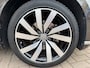 Volkswagen Passat Variant 1.4 TSI ACT Highline Business R / Pano / Massage / Camera / Sportleder / Trekhaak / Zeer mooie auto !