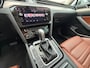 Volkswagen Passat Variant 1.4 TSI ACT Highline Business R / Pano / Massage / Camera / Sportleder / Trekhaak / Zeer mooie auto !