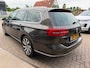 Volkswagen Passat Variant 1.4 TSI ACT Highline Business R / Pano / Massage / Camera / Sportleder / Trekhaak / Zeer mooie auto !