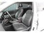 Kia Niro EV e-Niro DynamicPlusLine 64 kWh Leer | Navigatie | DAB | Stoelverwarming Voor + Achter | JBL | Stuurverwarming | Adaptive Cruise | Schuifdak