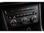 SEAT Ateca 1.4 EcoTSI Style 150PK / 110kW DSG, Door ons onderhouden, verwarmbare voorstoelen, wegklapbare trekhaak, navigatie, Apple Carplay & Android Auto, parkeersensoren achter, cruise control, multifunctioneel lederen stuurwiel, elektrisch verstel-, verwarm- en inklapbare buitenspiegels, 17" LMV met 4 seizoenenbanden, 2-zone climatronic etc.