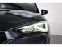 SEAT Leon 1.5 eTSI FR Business Intense Apple Carplay, FR-Line, Cruise Control, Led Lichten