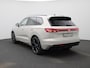 Volkswagen Touareg 3.0 TSi eHybrid 4MOTION R Edition 462 PK| SoH 100% | V6 | Panoramadak | Leder Interieur | Luchtvering | Navigatie | Dodehoekdetectie | 360 Camera | Head-Updisplay | Stoelverwarming Voor & Achter