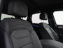 Volkswagen Touareg 3.0 TSi eHybrid 4MOTION R Edition 462 PK| SoH 100% | V6 | Panoramadak | Leder Interieur | Luchtvering | Navigatie | Dodehoekdetectie | 360 Camera | Head-Updisplay | Stoelverwarming Voor & Achter