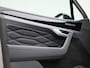 Volkswagen Touareg 3.0 TSi eHybrid 4MOTION R Edition 462 PK| SoH 100% | V6 | Panoramadak | Leder Interieur | Luchtvering | Navigatie | Dodehoekdetectie | 360 Camera | Head-Updisplay | Stoelverwarming Voor & Achter