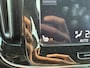 Volvo XC40 2.0 T4 Inscription | Trekhaak | Harman/Kardon | Adaptive Cruise | Keyless entry/start | Camera | Extra Getint Glas | Stoelverwarming | Elektrisch verwarmbare voorruit | BLIS | Parkeersensoren V+A |