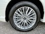 Mitsubishi Outlander 2.4 PHEV Intense+ // HALF-LEDER/ALCANTARA // NAVI + CARPLAY // STANDKACHEL FUNCTIE // CAMERA // KEYLESS // ELEK. STOEL // TREKHAAK!!