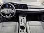 Volkswagen Golf 1.5 eTSI Style|Hud|Camera|IQ.Light|Pano