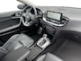 Kia Xceed 1.6 GDi PHEV ExecutiveLine | Trekhaak Afneembaar + 13-Polige Stekker | Apple Carplay / Android Auto | Navigatiesysteem | Stoelverwarming + Stoelkoeling | Stuurverwarming | Elektrisch Verstelbare Voorstoelen | Bestuurdersstoel Met geheugen | Elektrisch bedienbaar Schuif / Kanteldak | Elektrisch Bedienbare Achterklep | 18'Lichtmetalen Velgen | Licht + Regensensor |