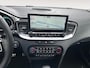 Kia Xceed 1.6 GDi PHEV ExecutiveLine | Trekhaak Afneembaar + 13-Polige Stekker | Apple Carplay / Android Auto | Navigatiesysteem | Stoelverwarming + Stoelkoeling | Stuurverwarming | Elektrisch Verstelbare Voorstoelen | Bestuurdersstoel Met geheugen | Elektrisch bedienbaar Schuif / Kanteldak | Elektrisch Bedienbare Achterklep | 18'Lichtmetalen Velgen | Licht + Regensensor |