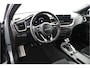 Kia Xceed 1.5 T-GDi GT-Line - Automaat - Kantel / Schuifdak - Apple Carplay / Android Auto - Navigatie - ACC - Climate Control - Stoel / Stuurwielverwarming