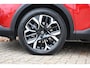 Citroën C4 1.2 Hybrid 136 Max | Adaptive Cruise Control | HUD | Achteruitrij camera | Navi By App | Stoel/Stuur verwarming | DAB | Draadloze telefoonlader | Extra getint glas | LMV 18" |