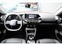 Citroën C4 1.2 Hybrid 136 Max | Adaptive Cruise Control | HUD | Achteruitrij camera | Navi By App | Stoel/Stuur verwarming | DAB | Draadloze telefoonlader | Extra getint glas | LMV 18" |