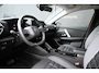 Citroën C4 1.2 Hybrid 136 Max | Adaptive Cruise Control | HUD | Achteruitrij camera | Navi By App | Stoel/Stuur verwarming | DAB | Draadloze telefoonlader | Extra getint glas | LMV 18" |